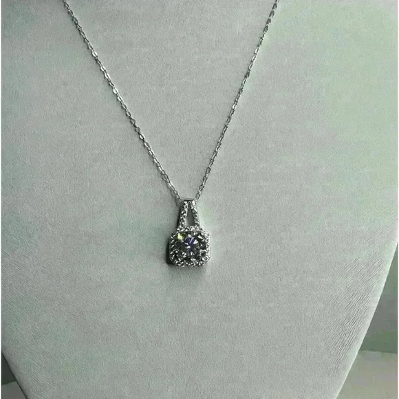 MOISSANITE 2 CARAT PENDANT WITH HALO ~STUNNING (video)GRA CERTIFIED - Picture 3 of 8